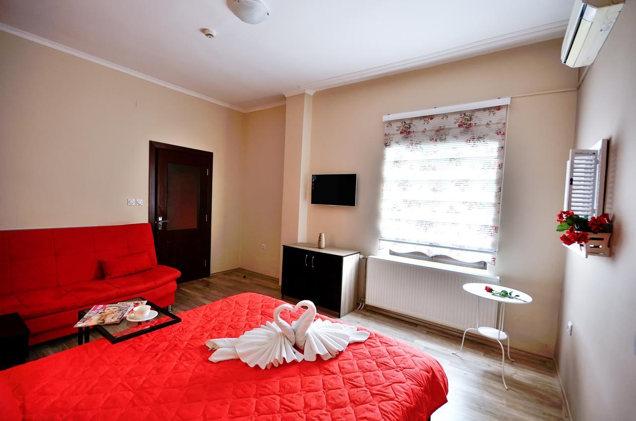 Hotel Shirok Sokak Bitola Bagian luar foto