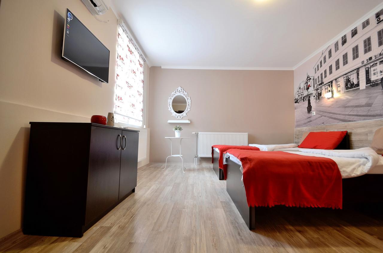 Hotel Shirok Sokak Bitola Bagian luar foto