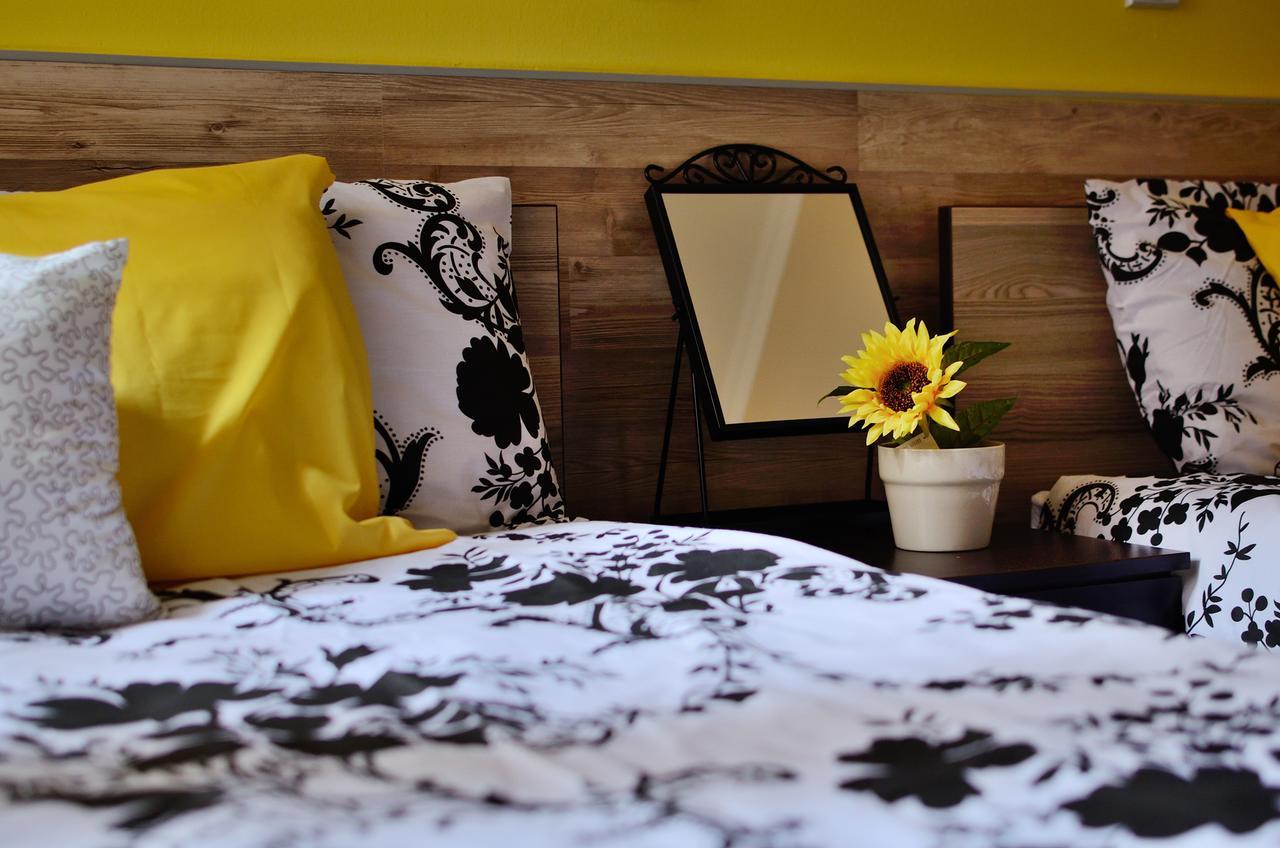 Hotel Shirok Sokak Bitola Bagian luar foto
